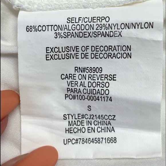 Copper Key Ruffled Cold Shoulder Top Size S - Picture 5 of 11